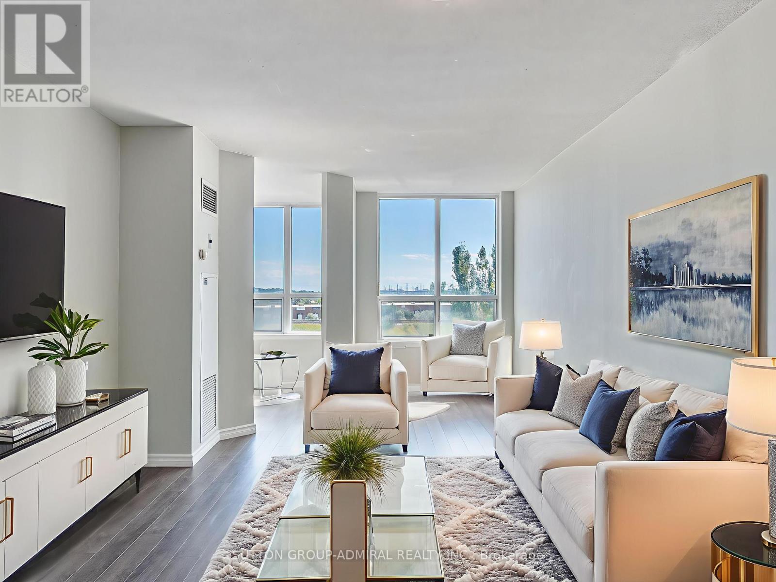 Photo 2 of 601 1625 Pickering Parkway, Pickering ON
