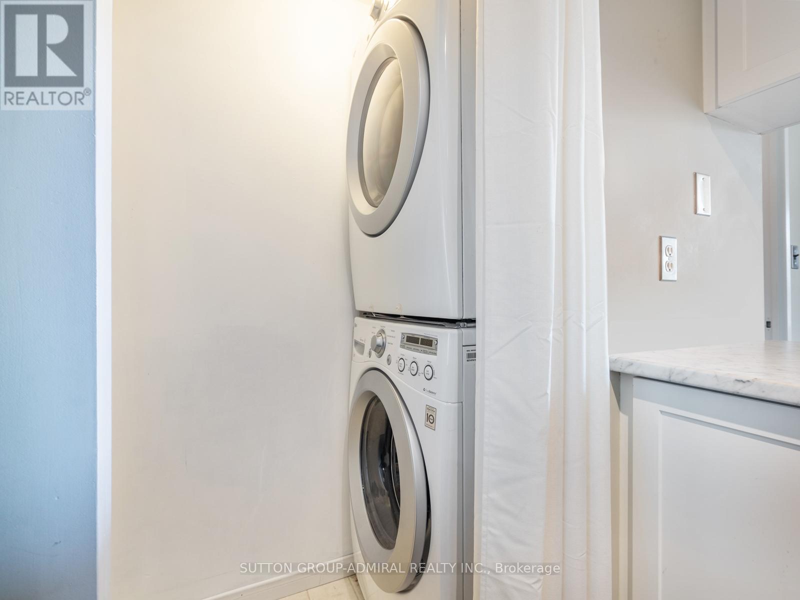 Photo 12 of 601 1625 Pickering Parkway, Pickering ON