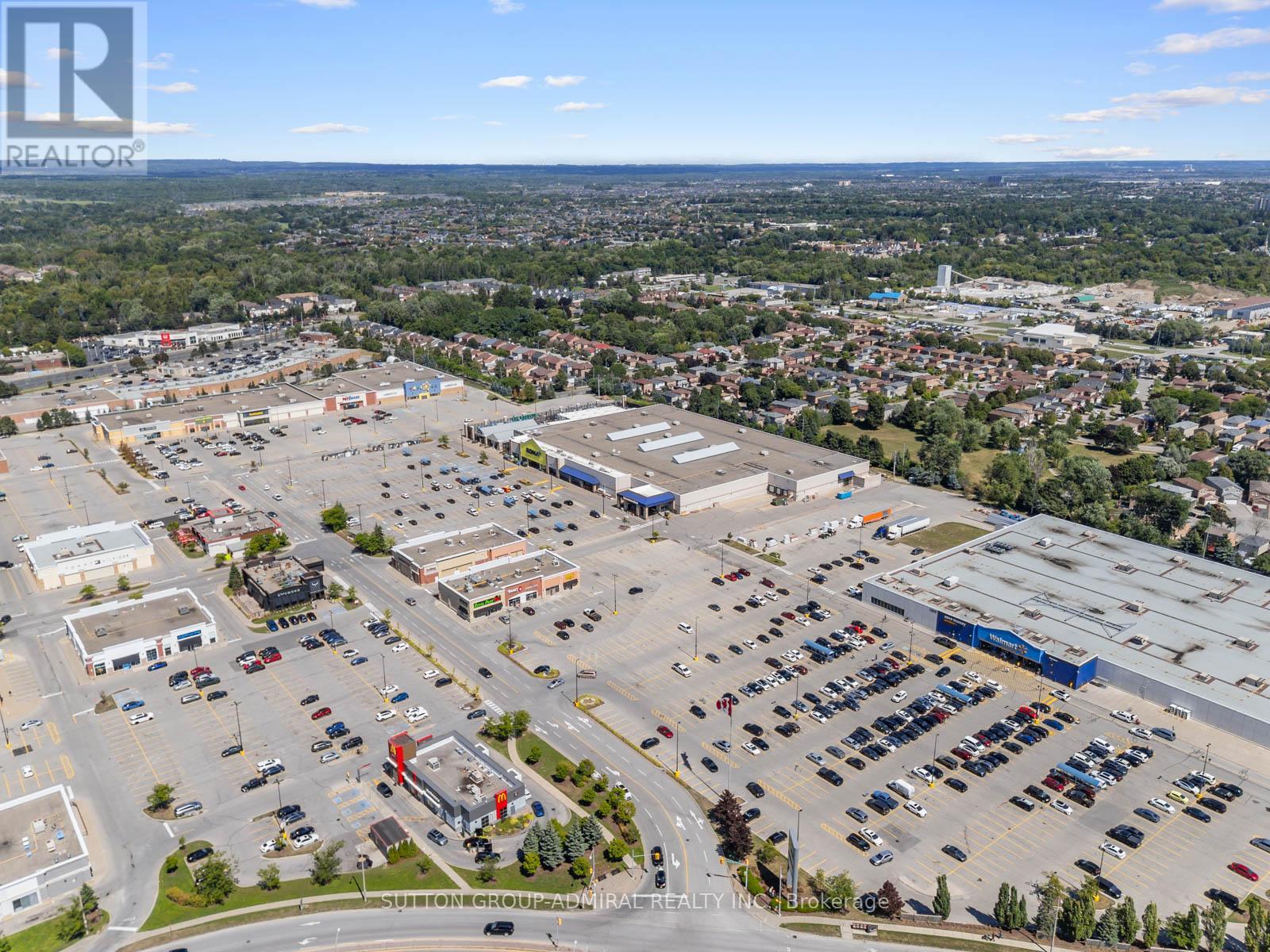 Photo 8 of 601 1625 Pickering Parkway, Pickering ON