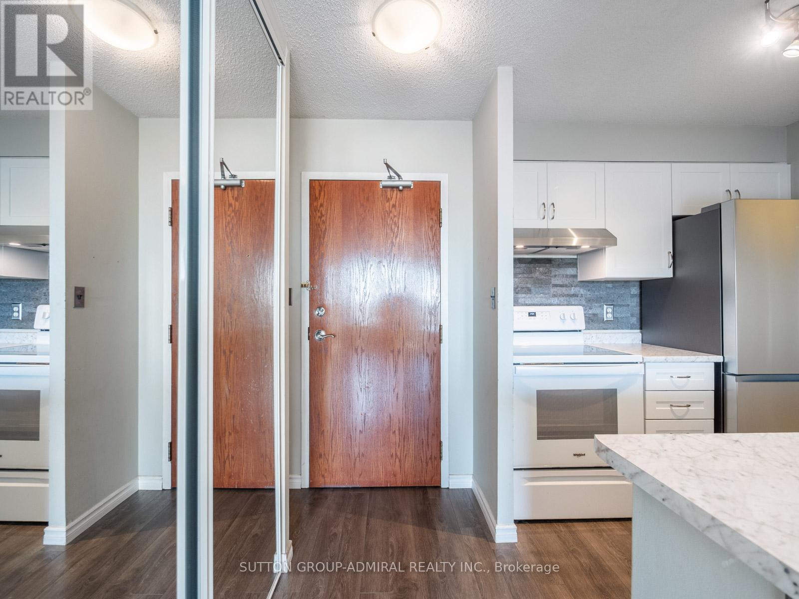 Photo 11 of 601 1625 Pickering Parkway, Pickering ON