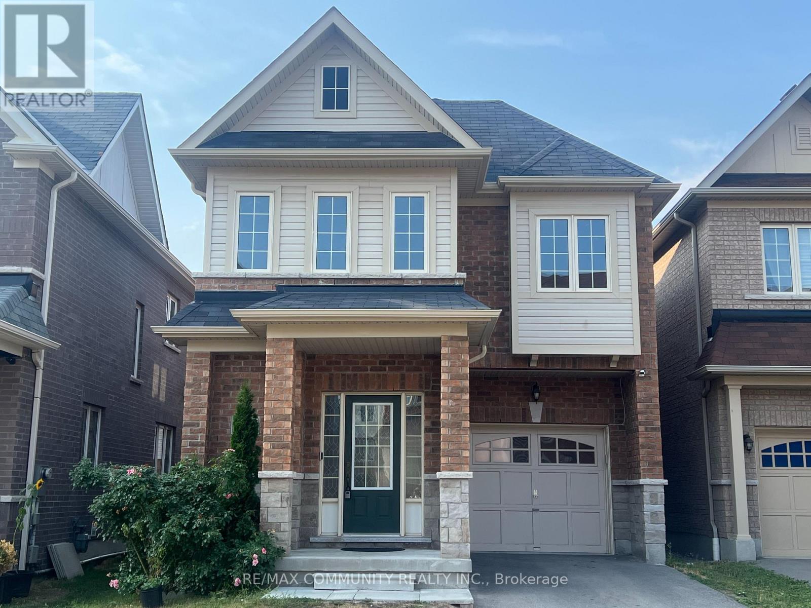 Photo 15 of 12 Mortlock Street, Ajax ON