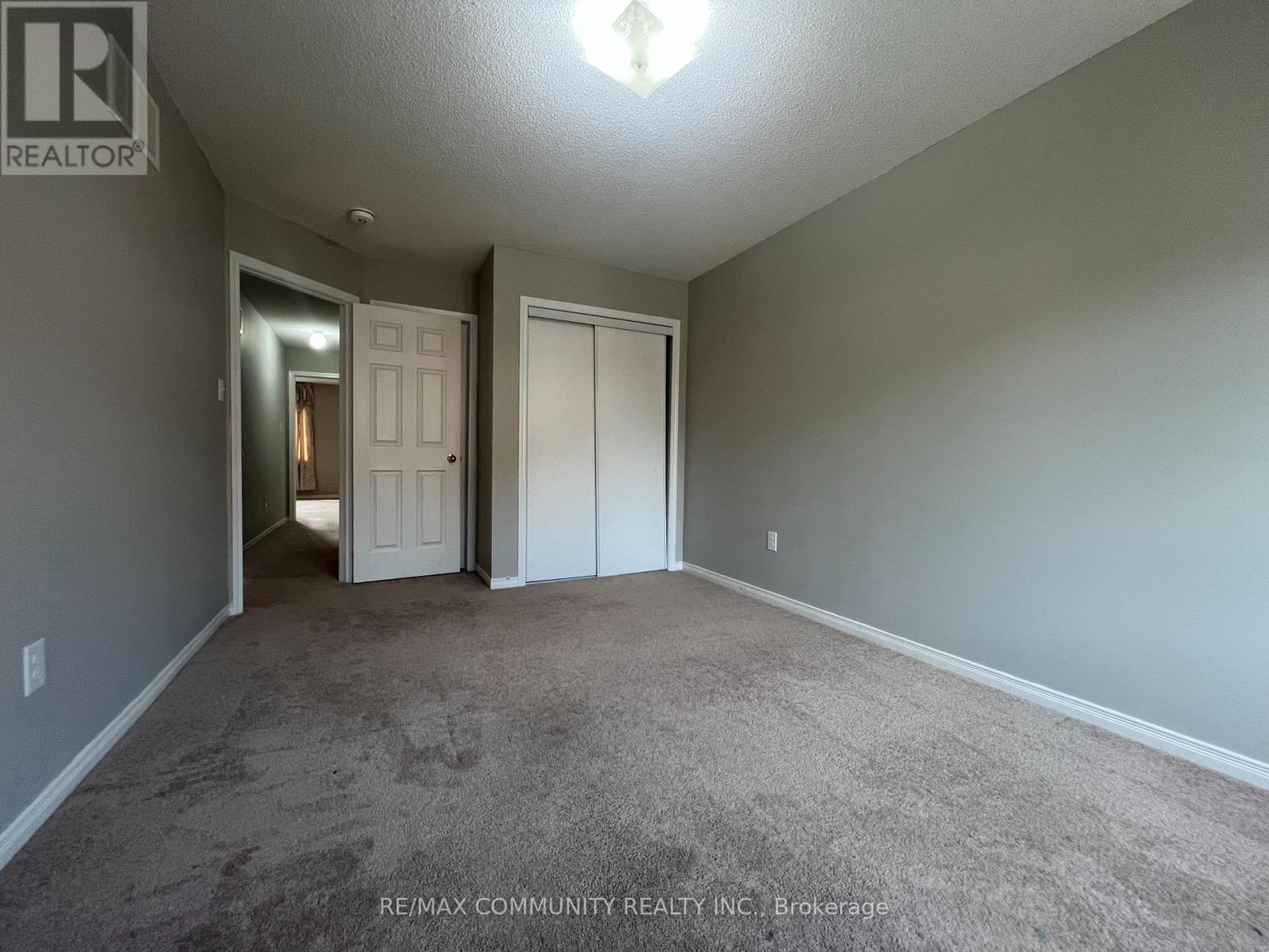 Photo 3 of 12 Mortlock Street, Ajax ON