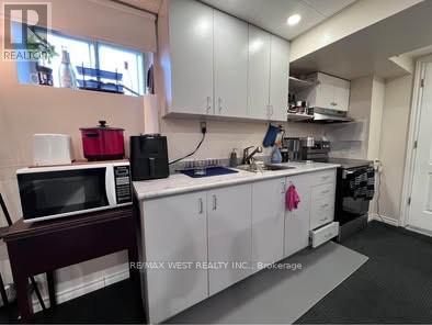 Photo 3 of Bsmt 211 Bellamy Road N, Toronto ON