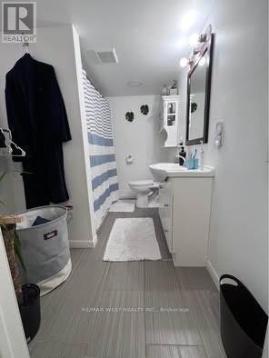 Photo 4 of Bsmt 211 Bellamy Road N, Toronto ON