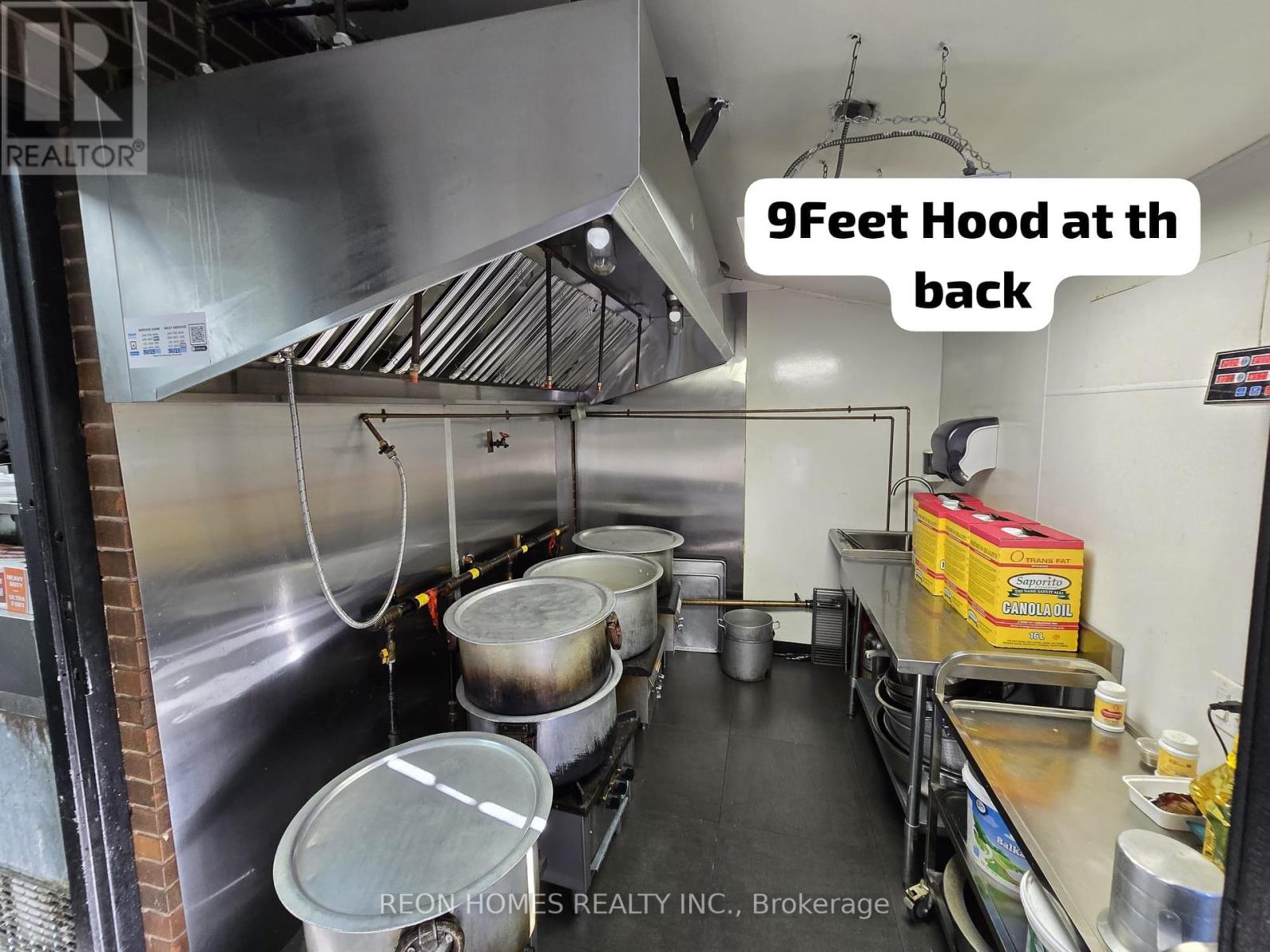 Photo 2 of 1885 Kennedy Road, Toronto ON