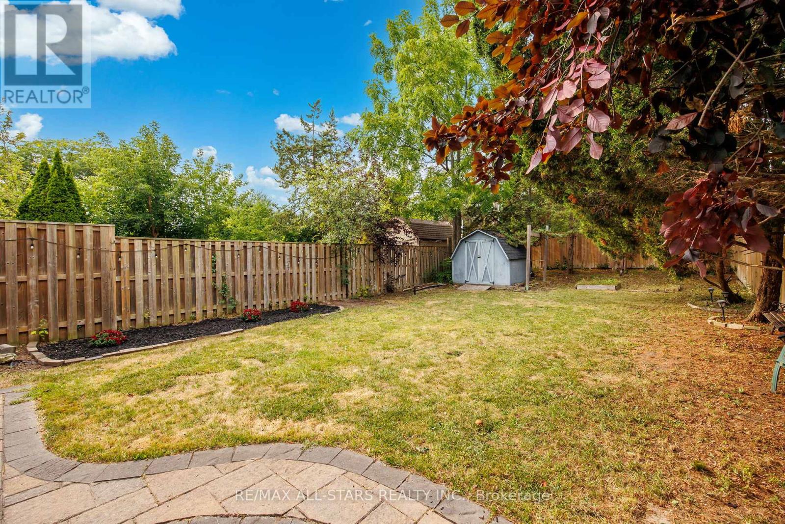 Photo 35 of 1247 Canborough Crescent, Pickering ON