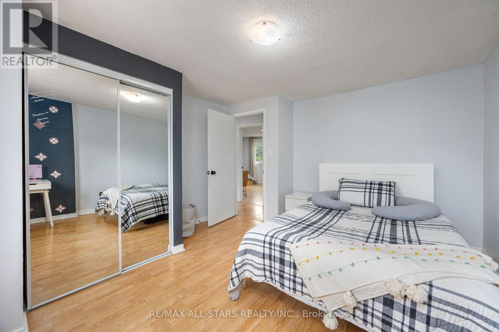 Photo 27 of 1247 Canborough Crescent, Pickering ON