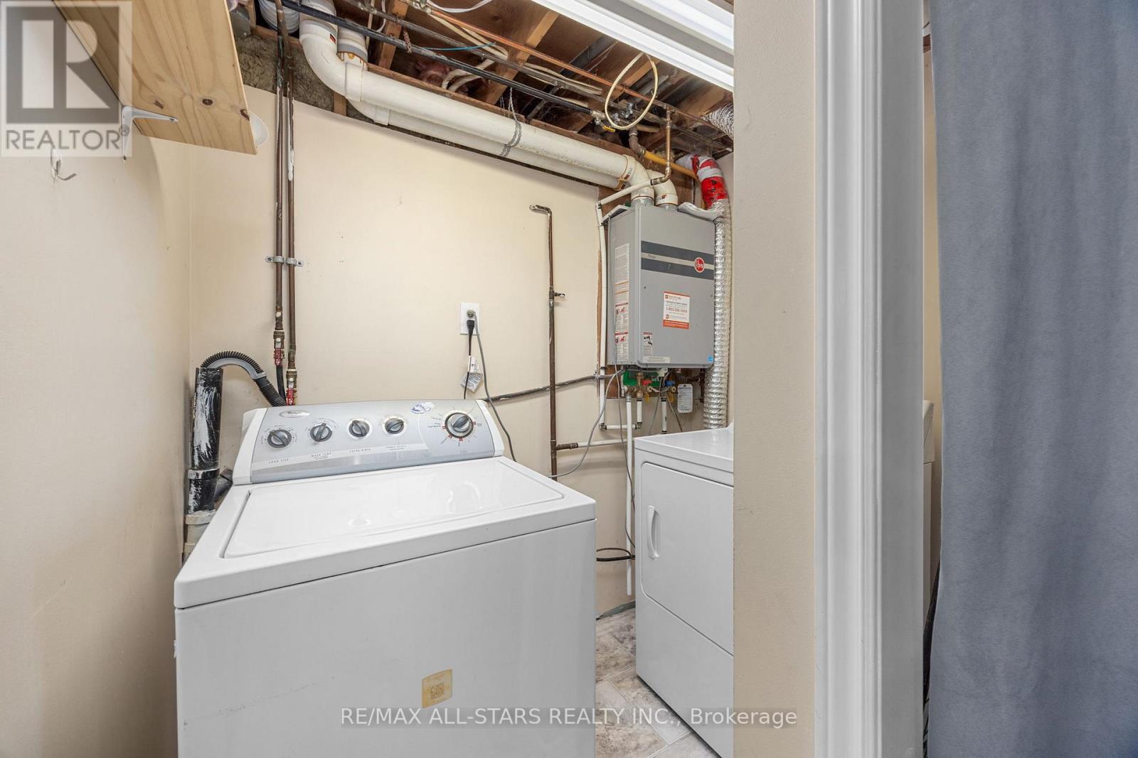 Photo 22 of 1247 Canborough Crescent, Pickering ON