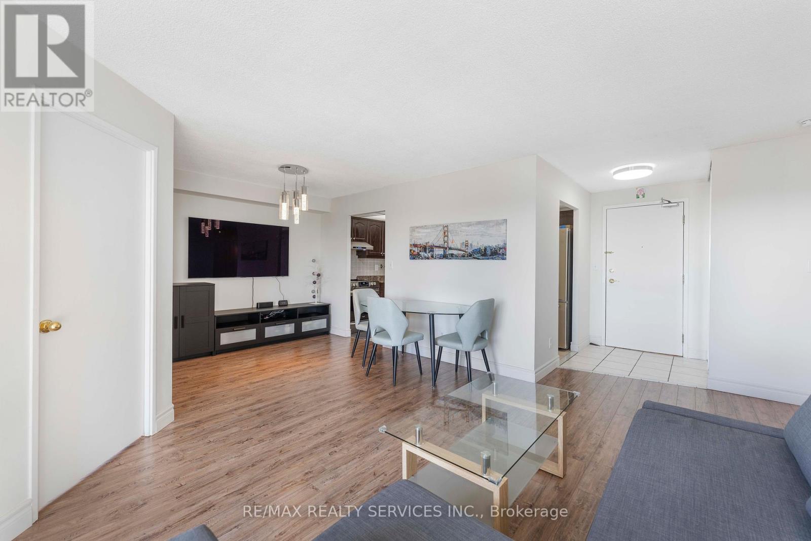 Photo 16 of 1202 145 Hillcrest Avenue, Mississauga ON