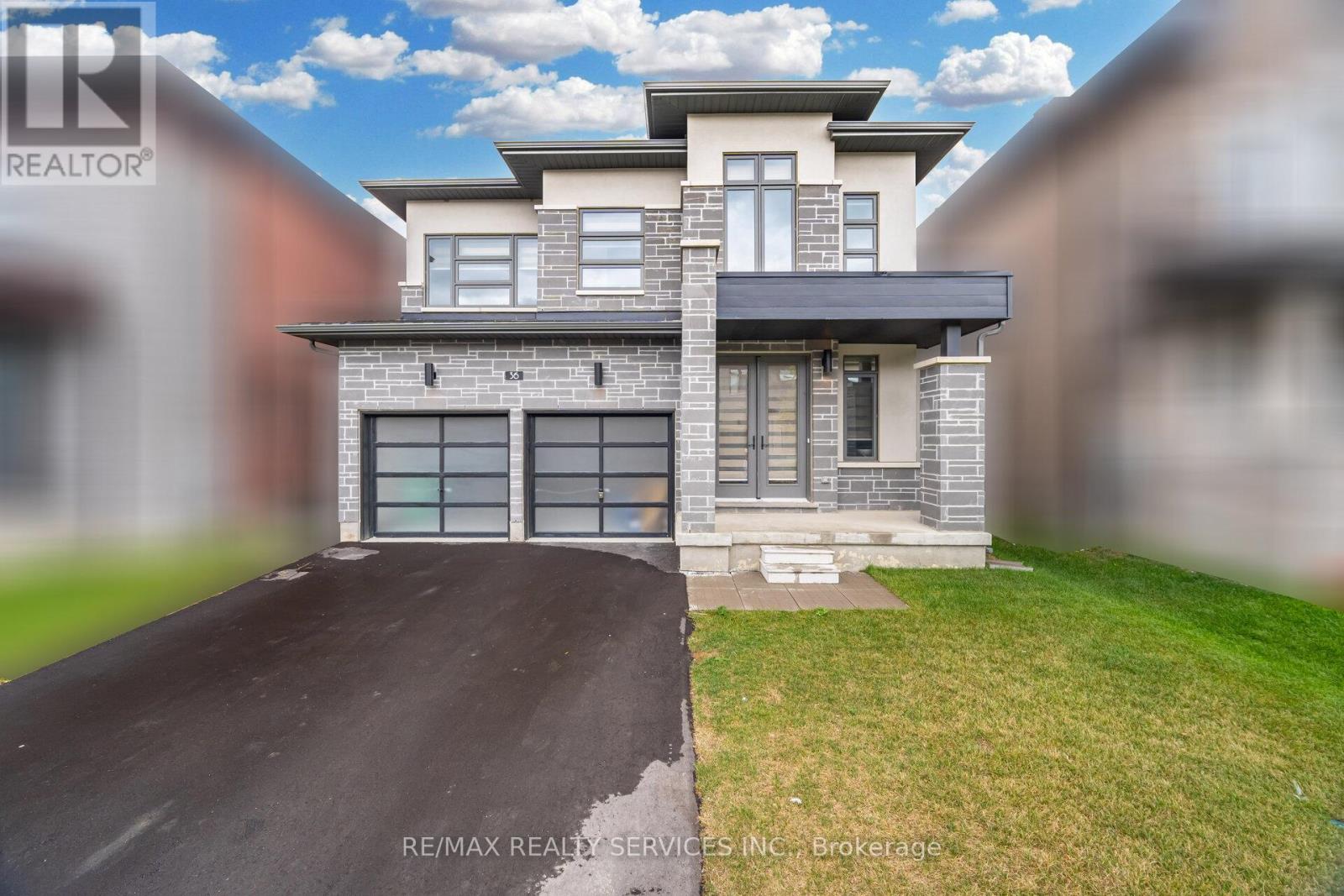 Photo 7 of 36 Michener Drive, Brampton ON