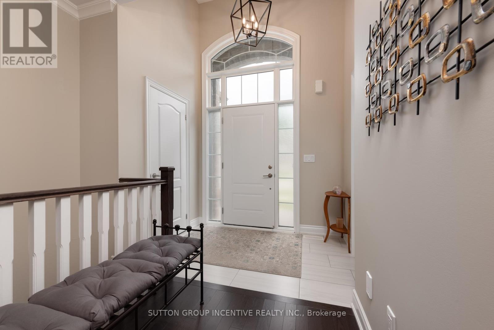 Photo 3 of 3094 Orion Boulevard, Orillia ON