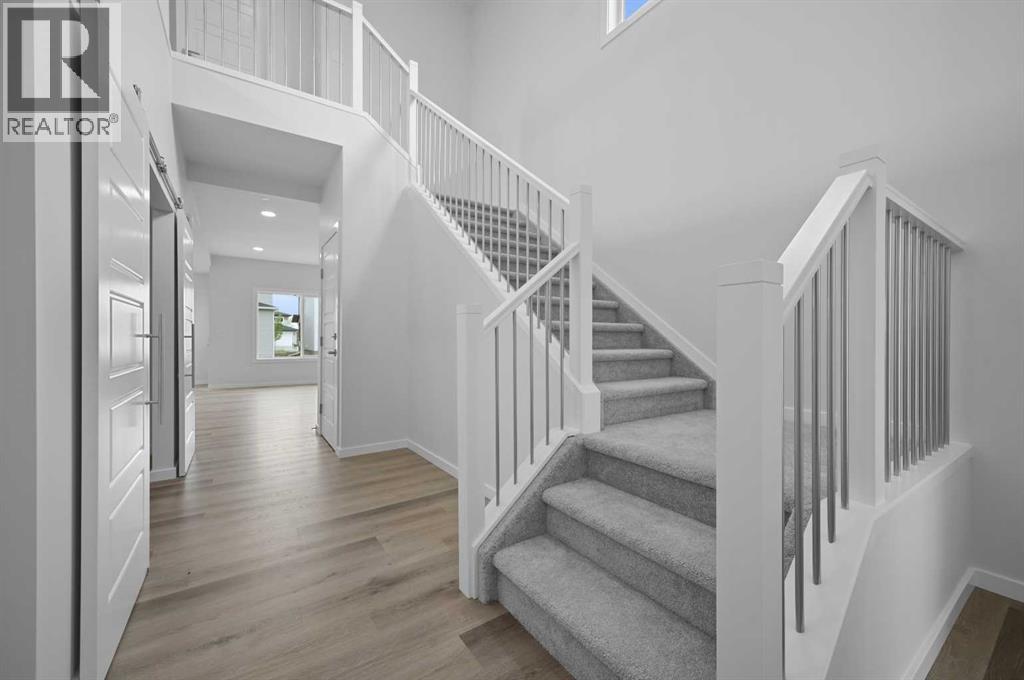 Single Family House for Sale in  Emerald Drive Evergreen Red Deer 
