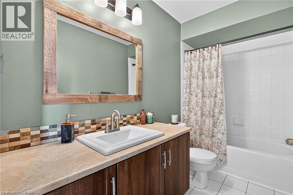 Photo 15 of 302 College Avenue W Unit 119, Guelph ON