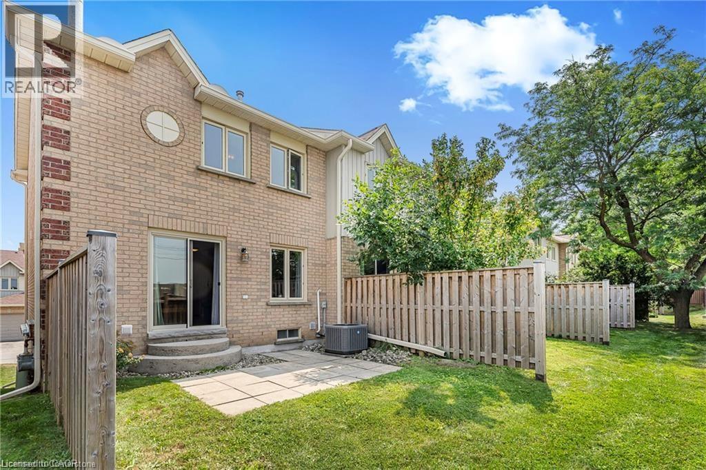 Photo 33 of 302 College Avenue W Unit 119, Guelph ON