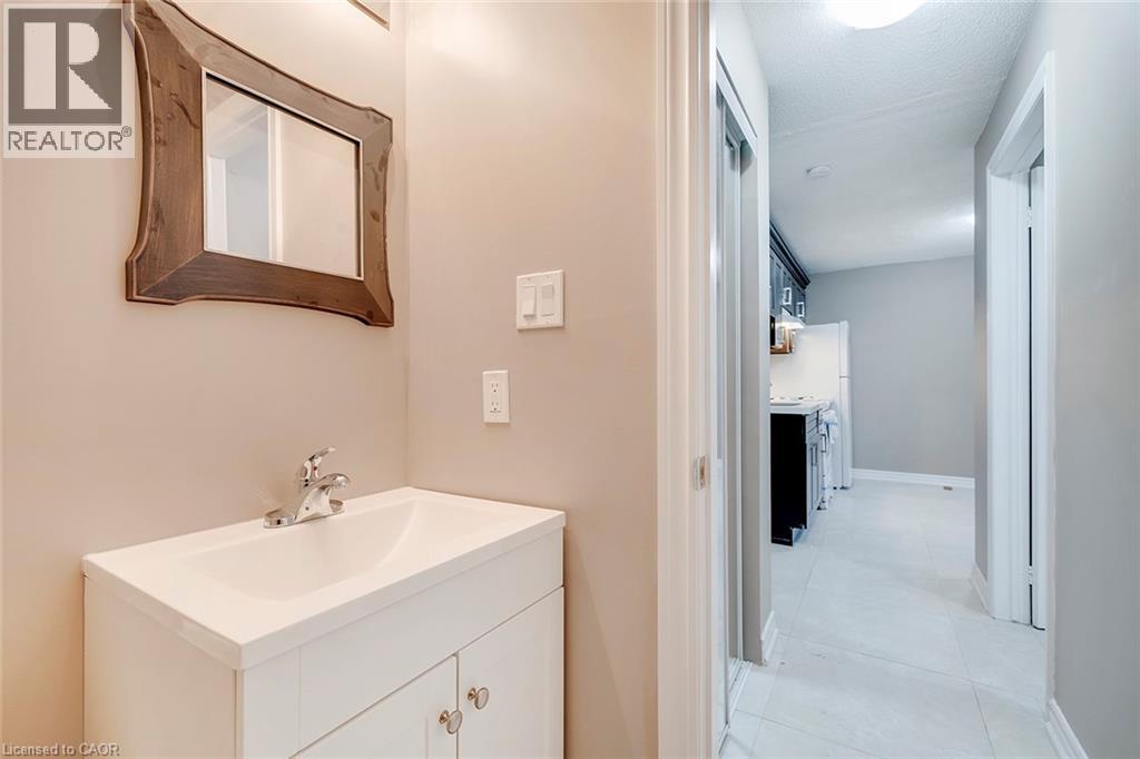 Photo 3 of 457 King Street E, Cambridge ON