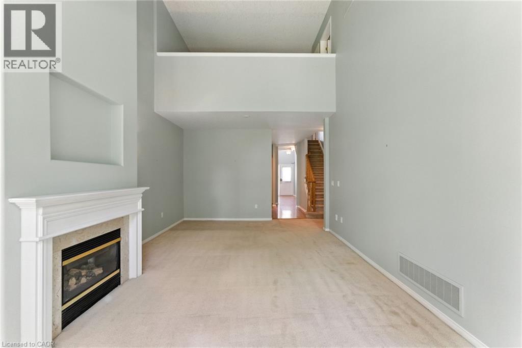 Photo 18 of 40 Wesleyan Court Unit 6, Ancaster ON