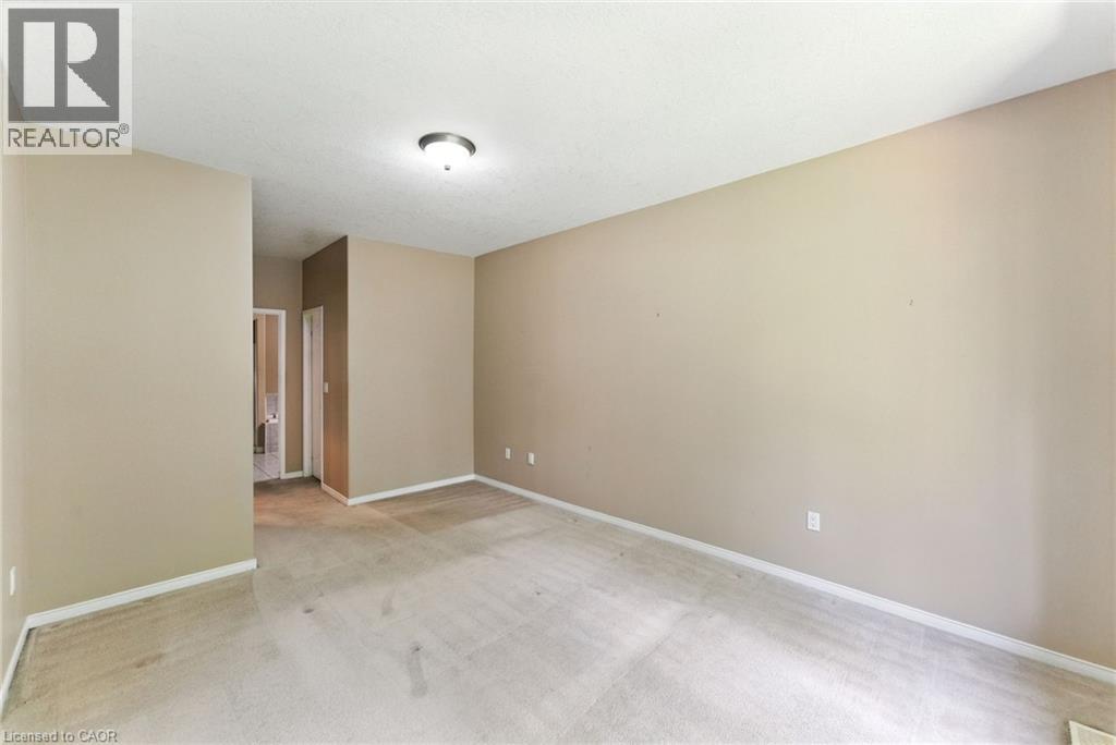 Photo 39 of 40 Wesleyan Court Unit 6, Ancaster ON