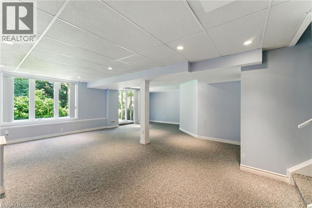 Photo 46 of 40 Wesleyan Court Unit 6, Ancaster ON