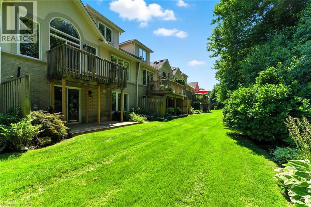 Photo 1 of 40 Wesleyan Court Unit 6, Ancaster ON