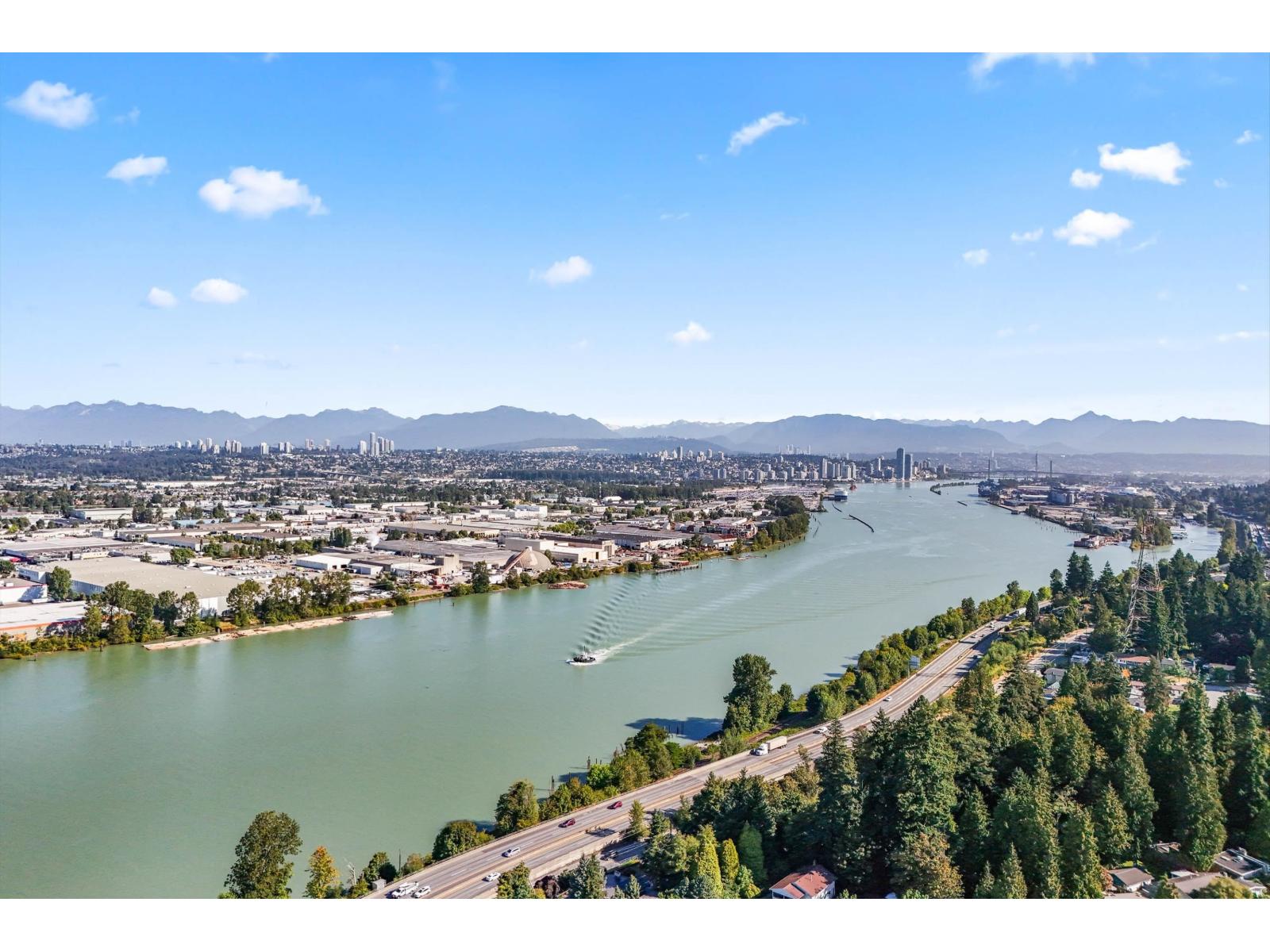 Photo 4 of 10310 River Road, Delta BC