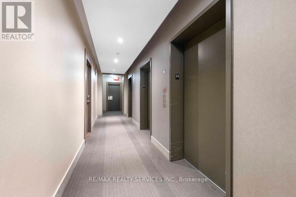 Photo 2 of 2403 4099 Brickstone Mews, Mississauga ON