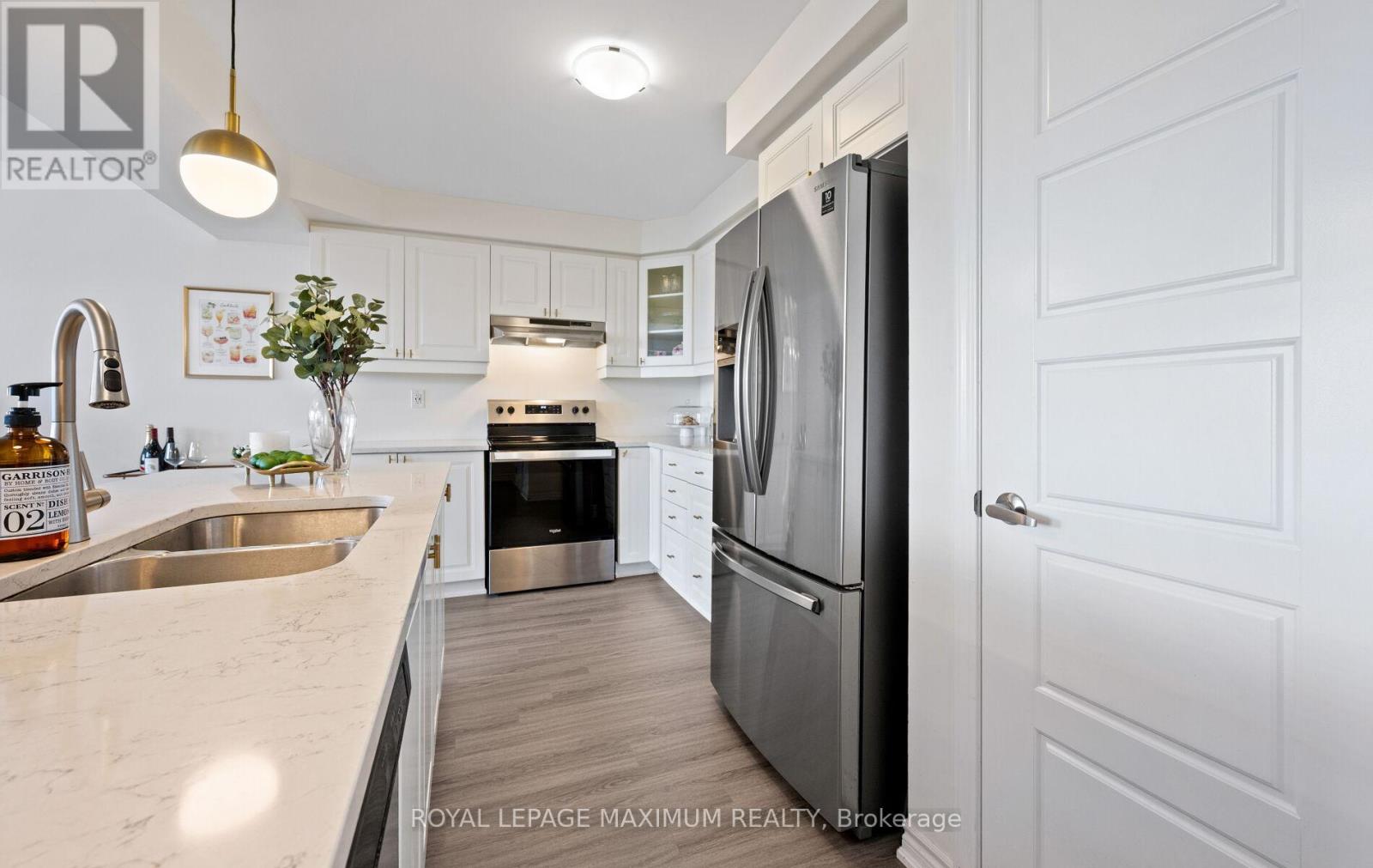 Photo 19 of 70 975 Whitlock Avenue, Milton ON