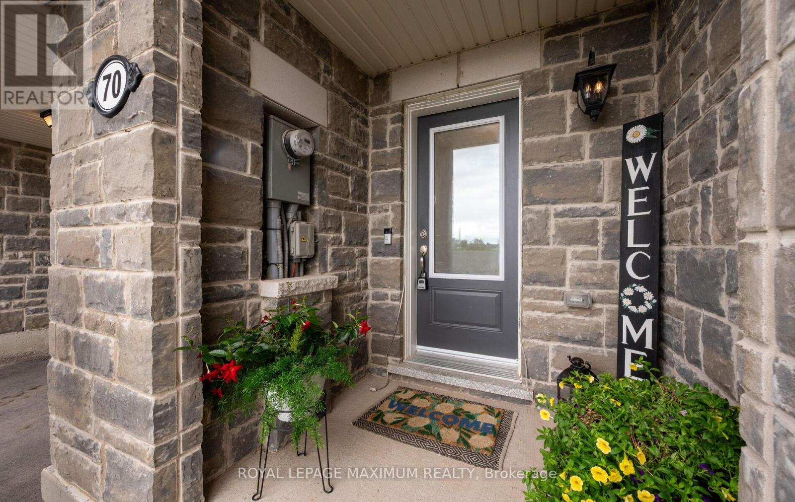 Photo 31 of 70 975 Whitlock Avenue, Milton ON