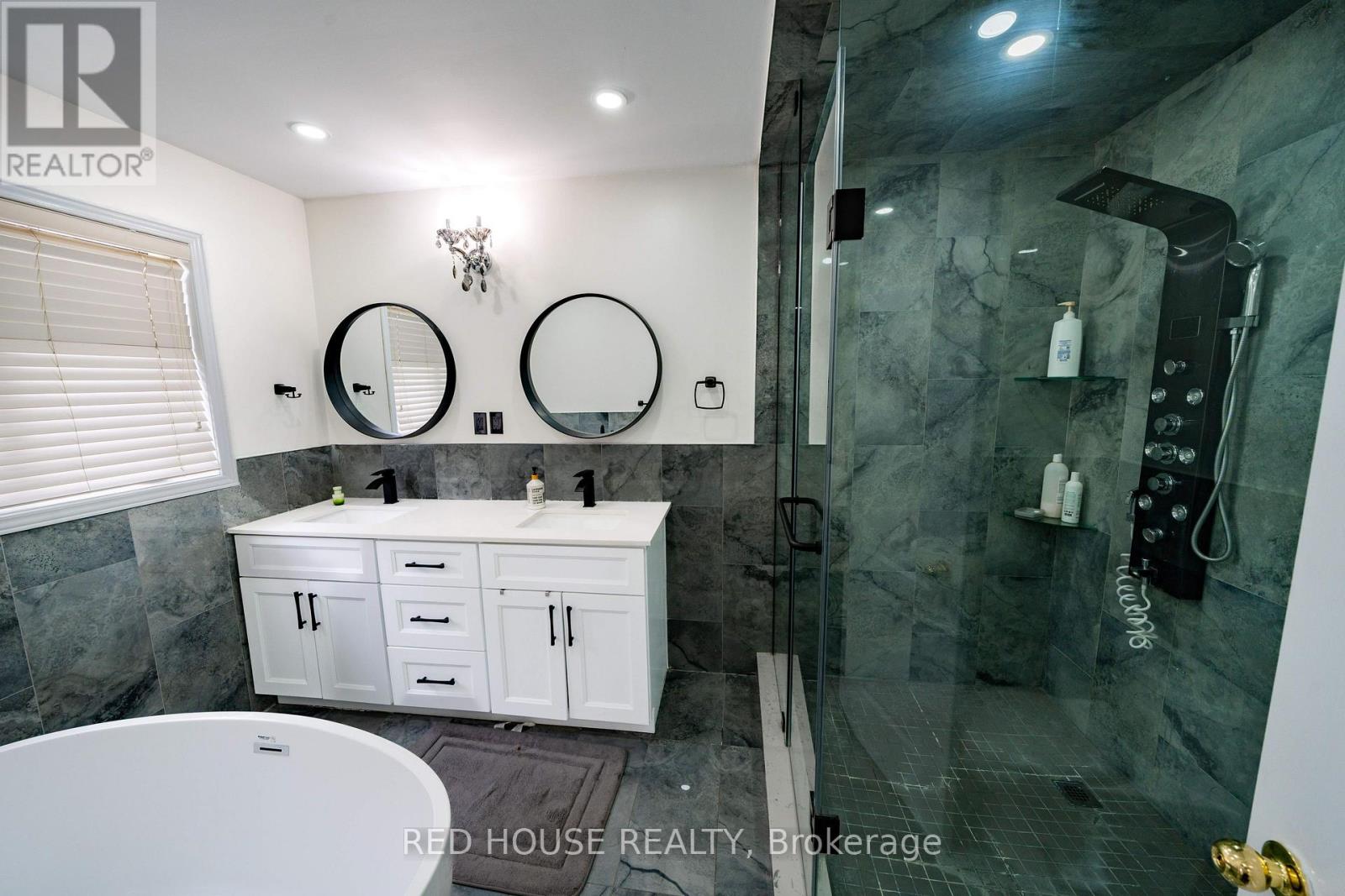 Photo 20 of 78 Passfield Trail, Brampton ON
