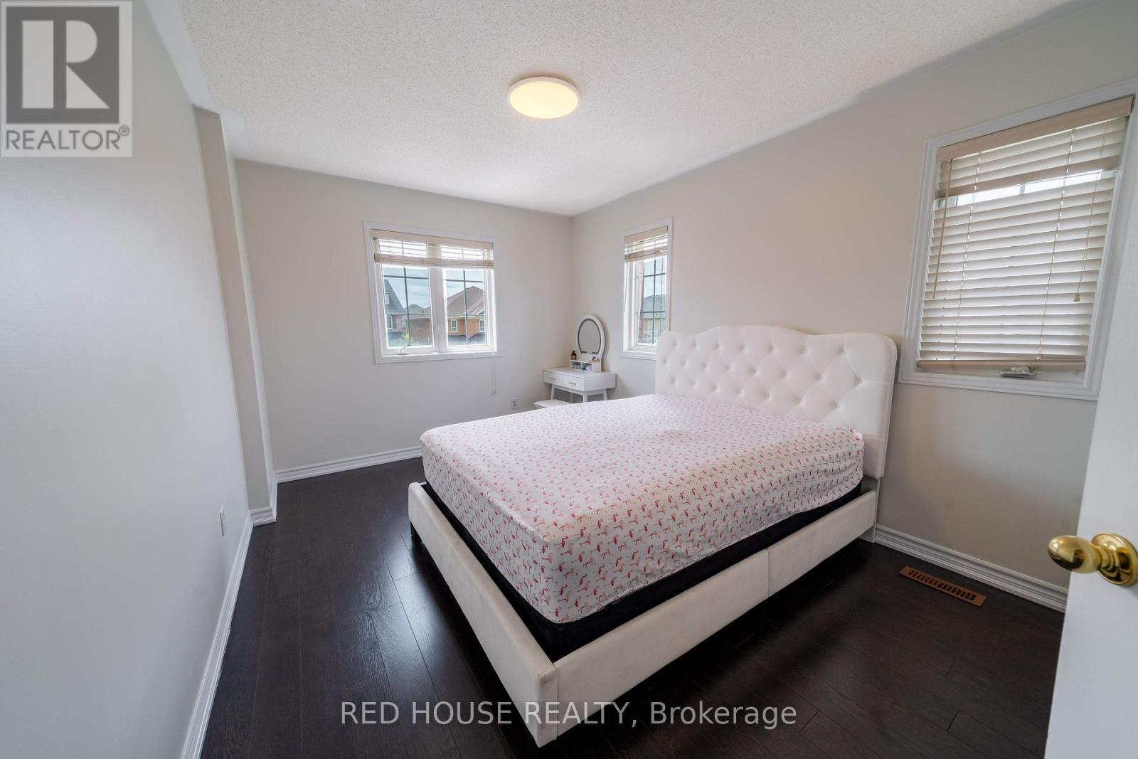 Photo 41 of 78 Passfield Trail, Brampton ON
