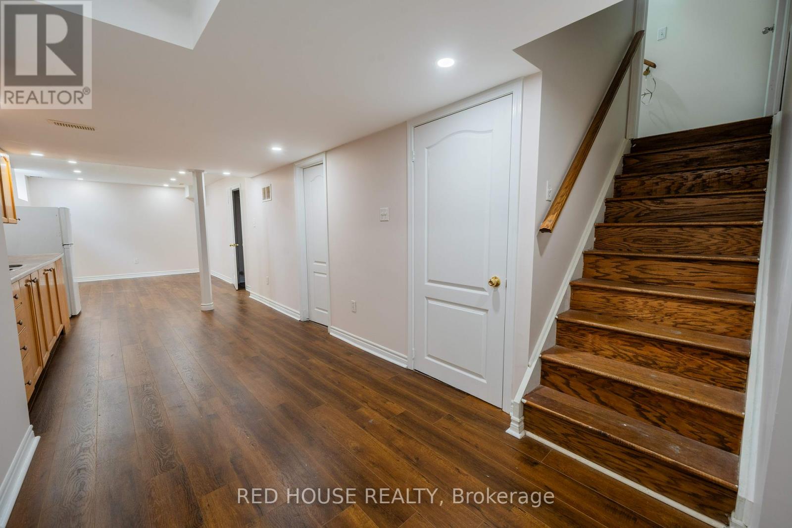 Photo 2 of 78 Passfield Trail, Brampton ON