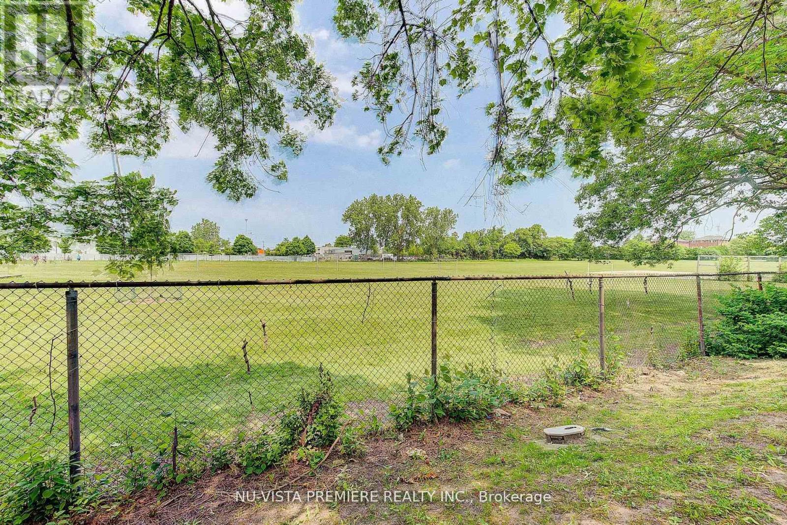 Photo 14 of 35 550 Second Street, London East ON