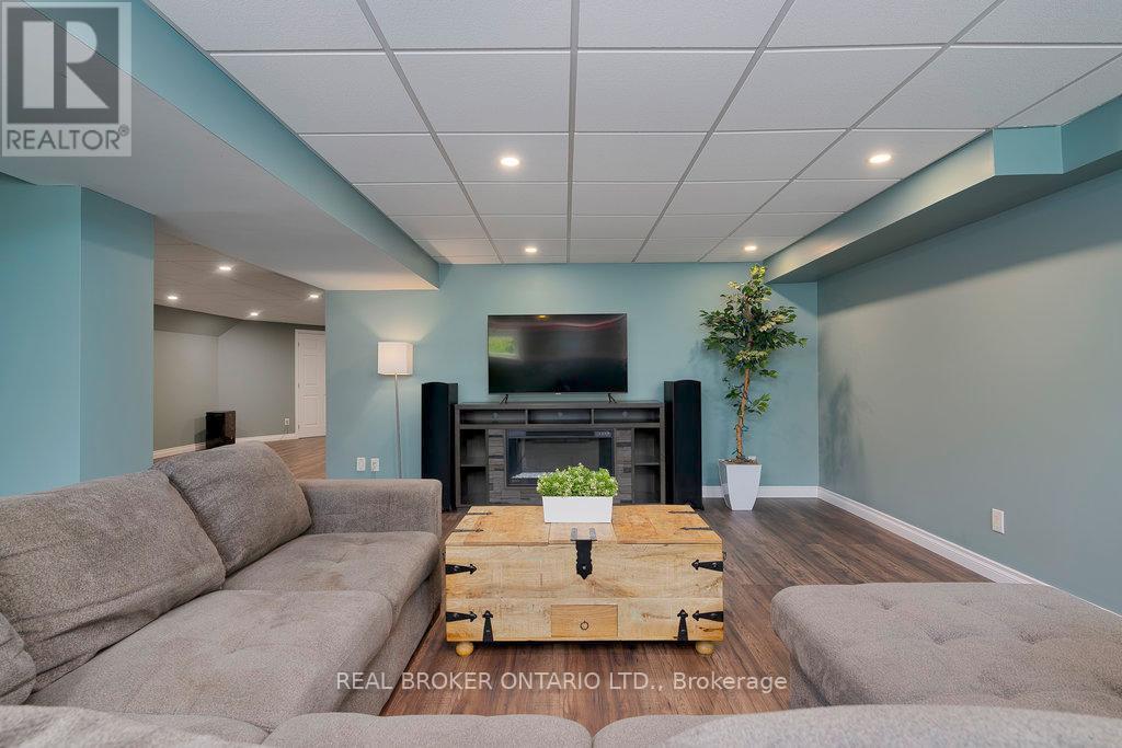 Photo 38 of 3374 Greenland Road, Ottawa ON