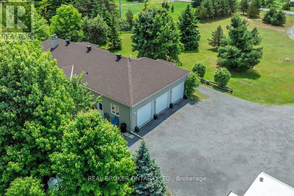 Photo 10 of 3374 Greenland Road, Ottawa ON