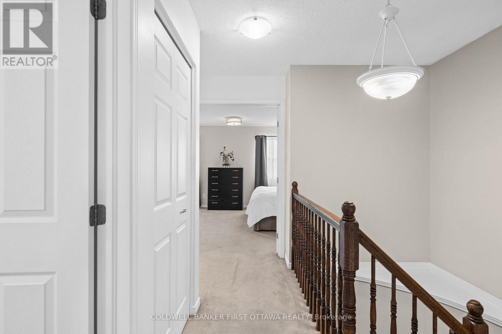Photo 35 of 280 Applecross Crescent, Ottawa ON