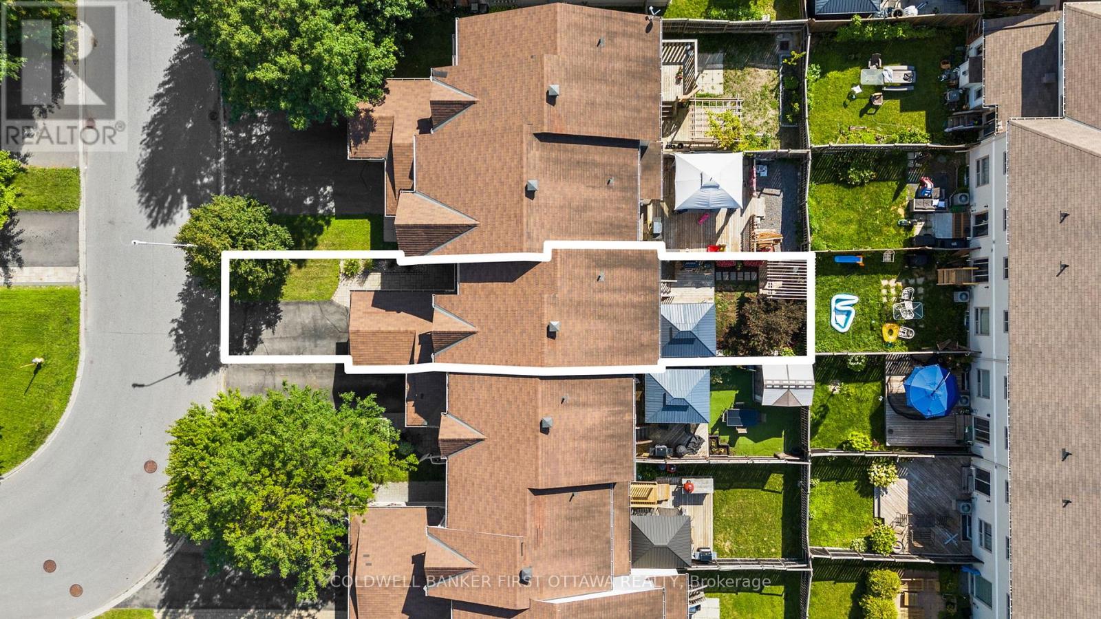 Photo 14 of 280 Applecross Crescent, Ottawa ON