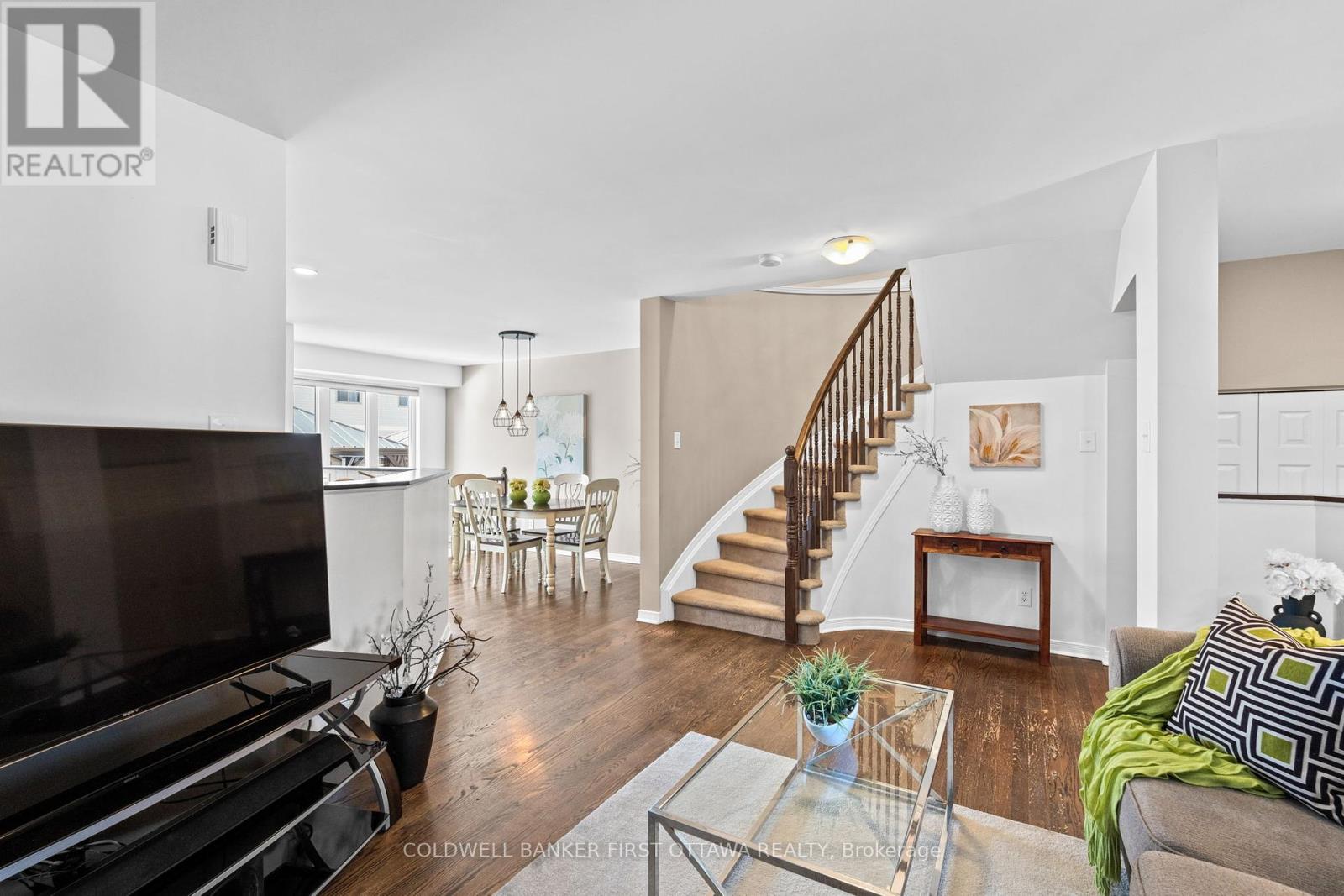 Photo 46 of 280 Applecross Crescent, Ottawa ON