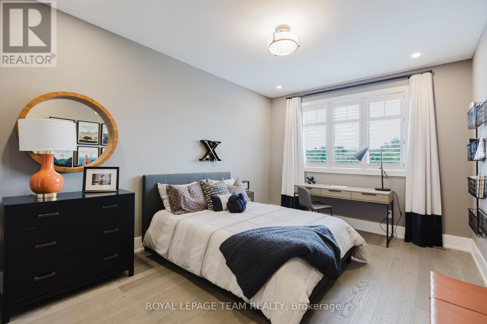 Photo 3 of 507 Galanthus Walk, Ottawa ON
