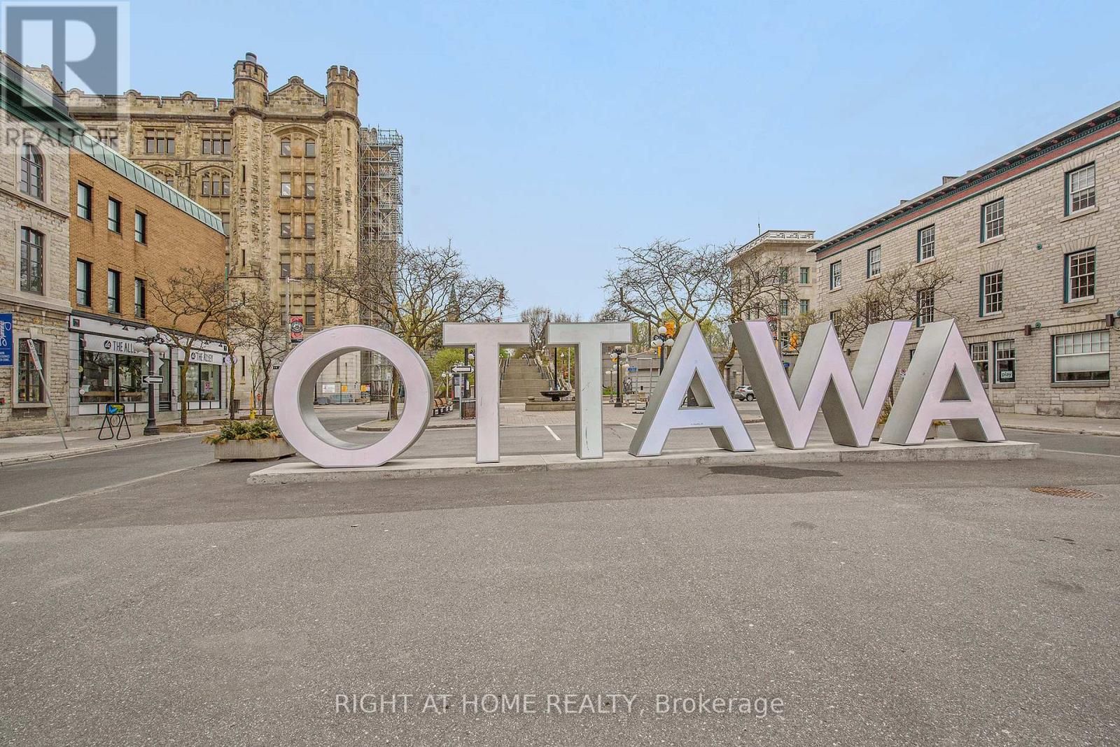 Photo 18 of 1102 179 George Street N, Ottawa ON