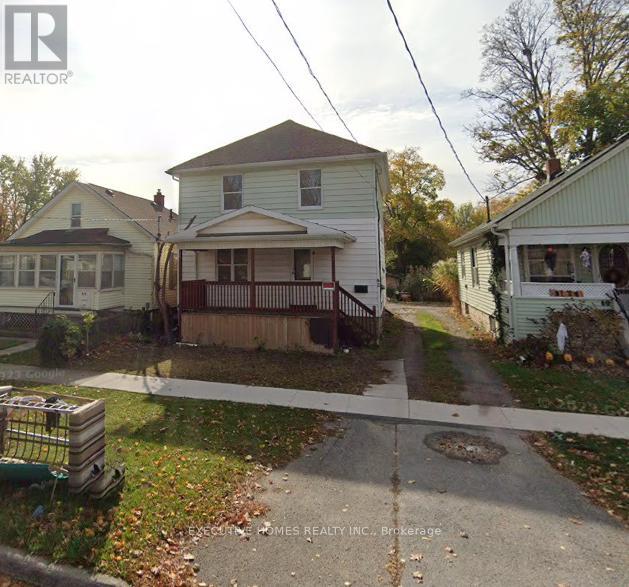 Photo 1 of 42 Russell Avenue, St Catharines ON