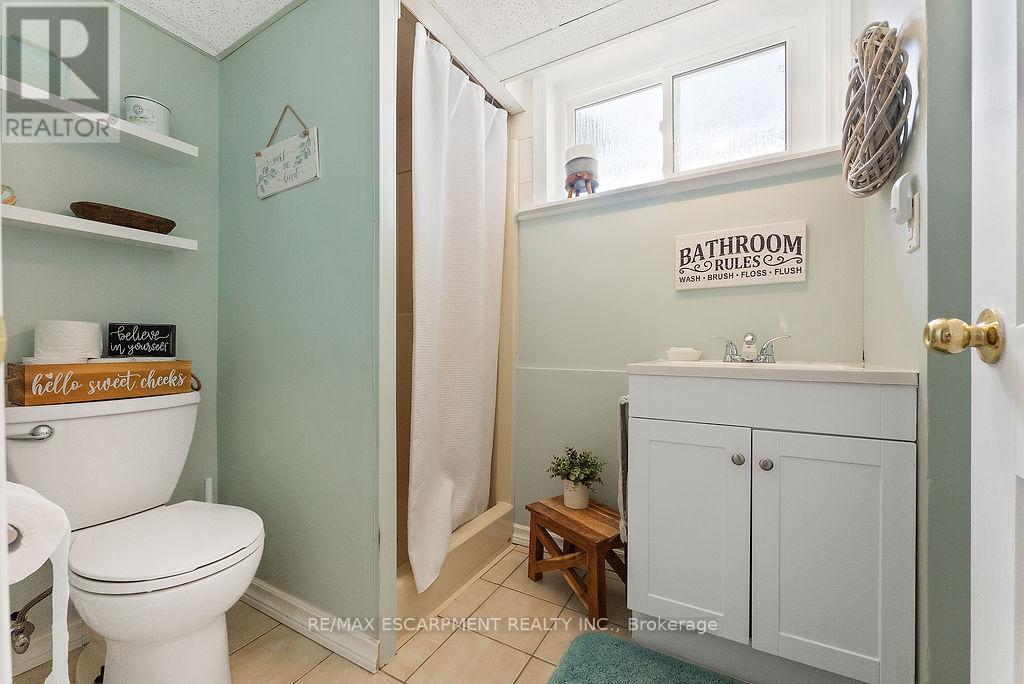 Photo 22 of 172 Annabelle Street, Hamilton ON