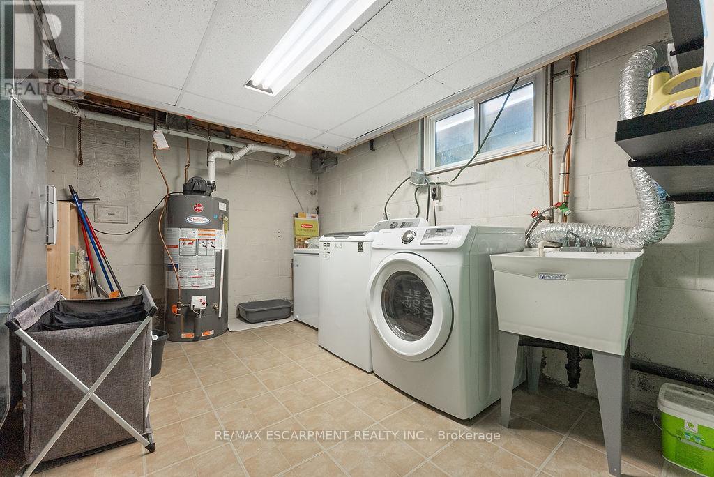Photo 41 of 172 Annabelle Street, Hamilton ON