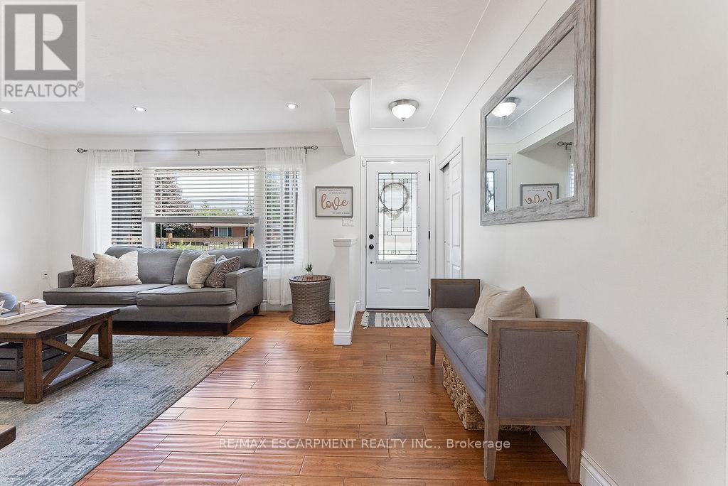 Photo 16 of 172 Annabelle Street, Hamilton ON