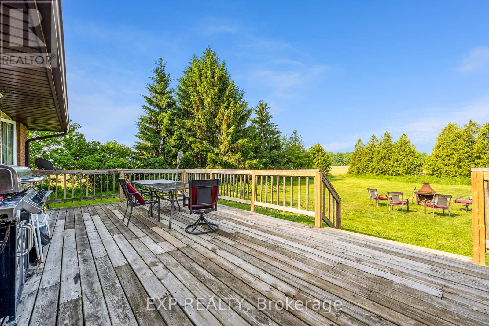 Photo 18 of 858 Trinity S, Hamilton ON