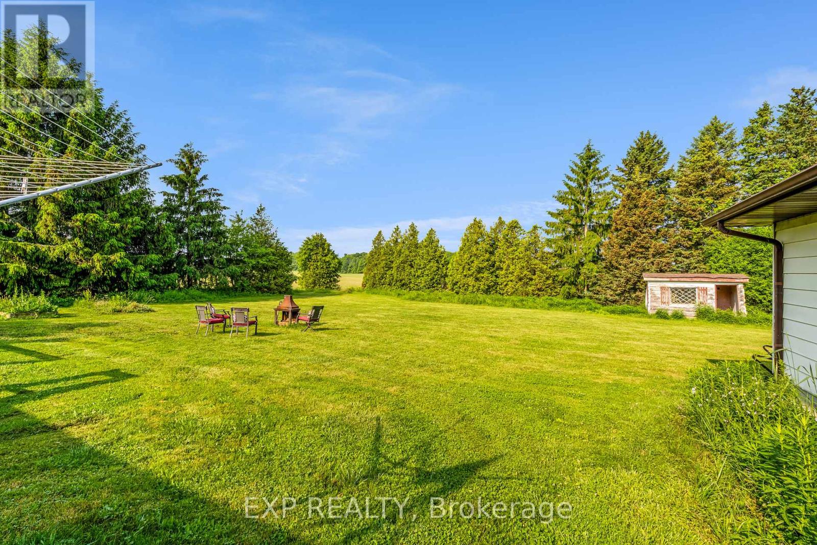 Photo 22 of 858 Trinity S, Hamilton ON
