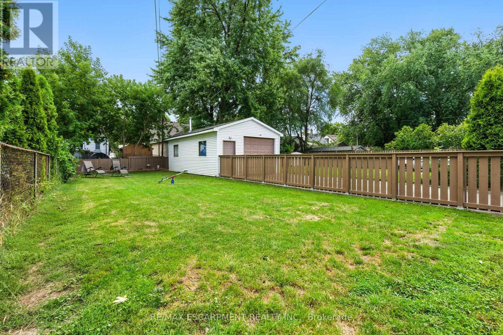 Photo 44 of 172 Adair Avenue N, Hamilton ON