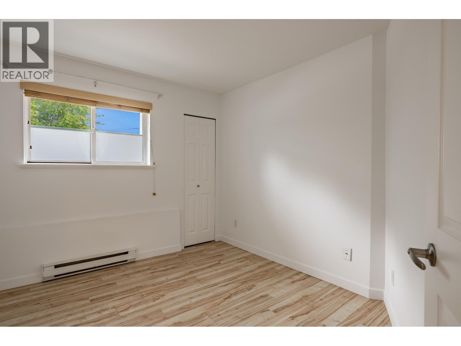 Photo 10 of 103 1688 E 8th Avenue, Vancouver BC