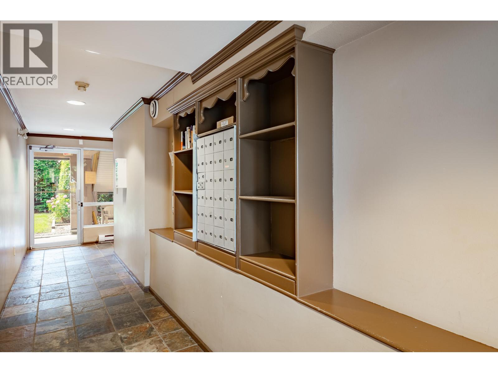 Photo 19 of 103 1688 E 8th Avenue, Vancouver BC