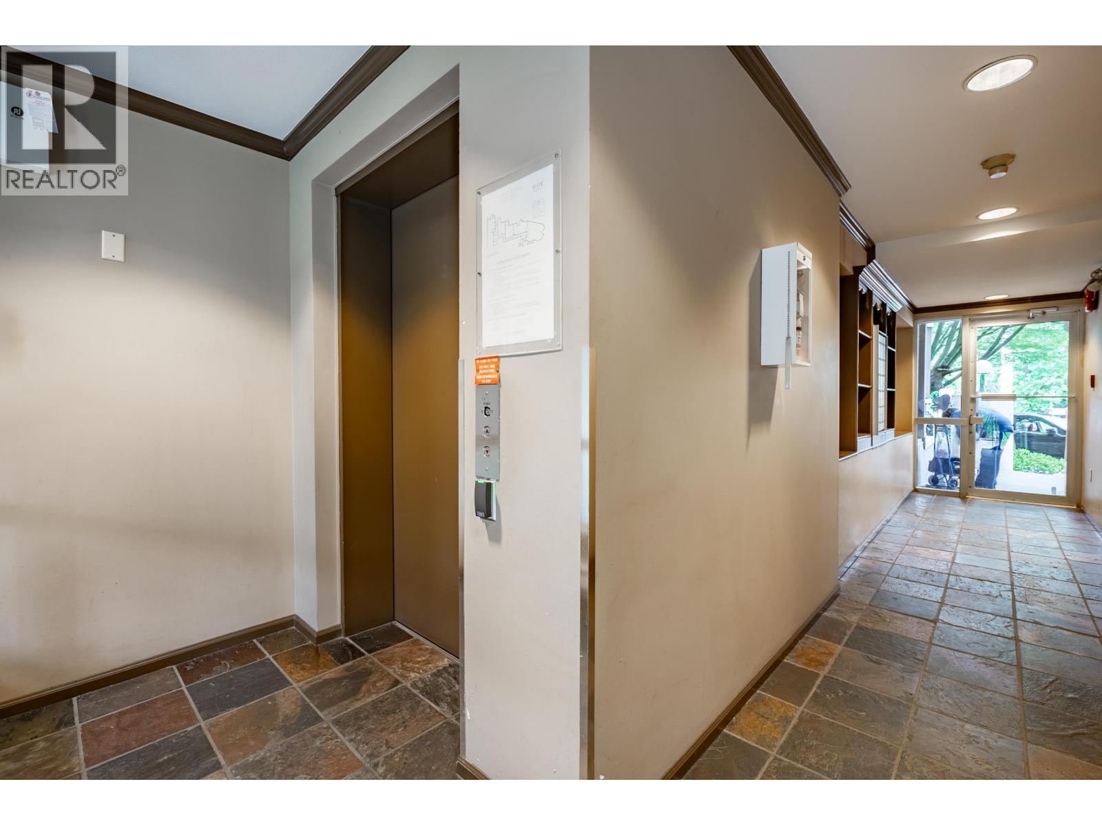 Photo 20 of 103 1688 E 8th Avenue, Vancouver BC