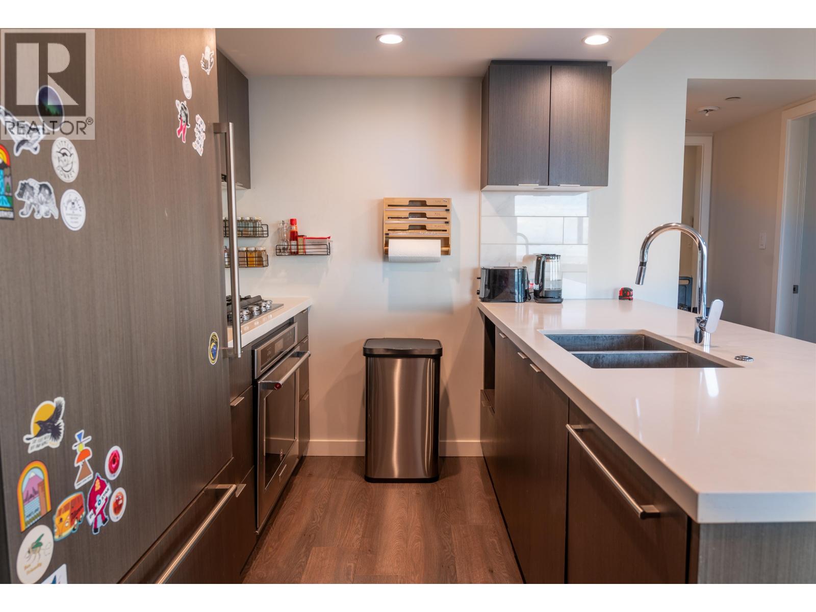 Photo 4 of 2701 8189 Cambie Street, Vancouver BC
