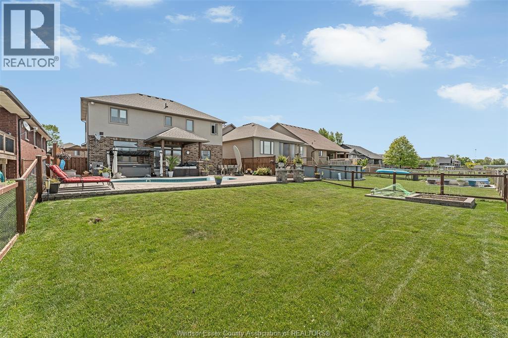 Photo 19 of 202 Summer Street, Lakeshore ON
